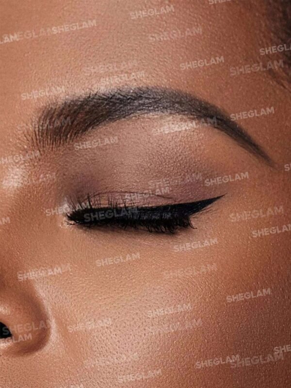 Sheglam Pro Presicion Waterproof delineador liquido Negro - Imagen 5